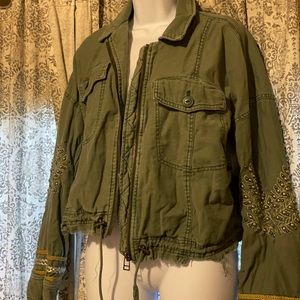 Medium Size Free People jacket ☘️💚